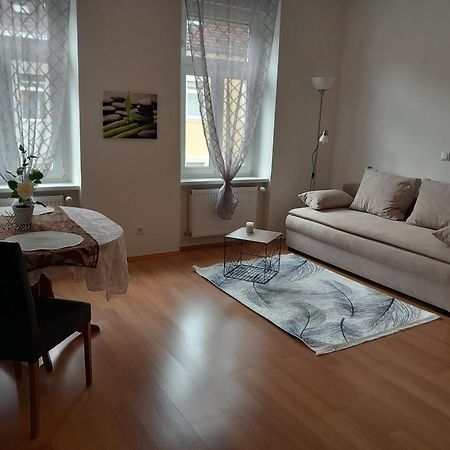 Ferienwohnung Haus Gratzer Graz Exterior foto